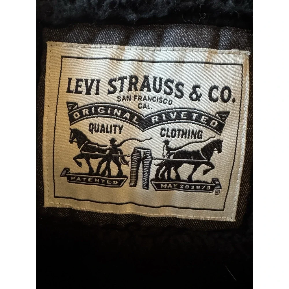 Levi's Men's Soft Shell Graphite Gray Extra Small Hooded Sherpa Lined Storm Coat